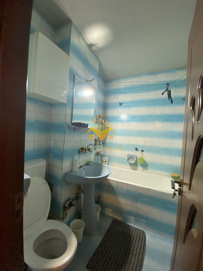 3 camere, et.3, boxa , decomandat, 2 balcoane, 70 mp, Gr Alexandrescu! - Poză 5