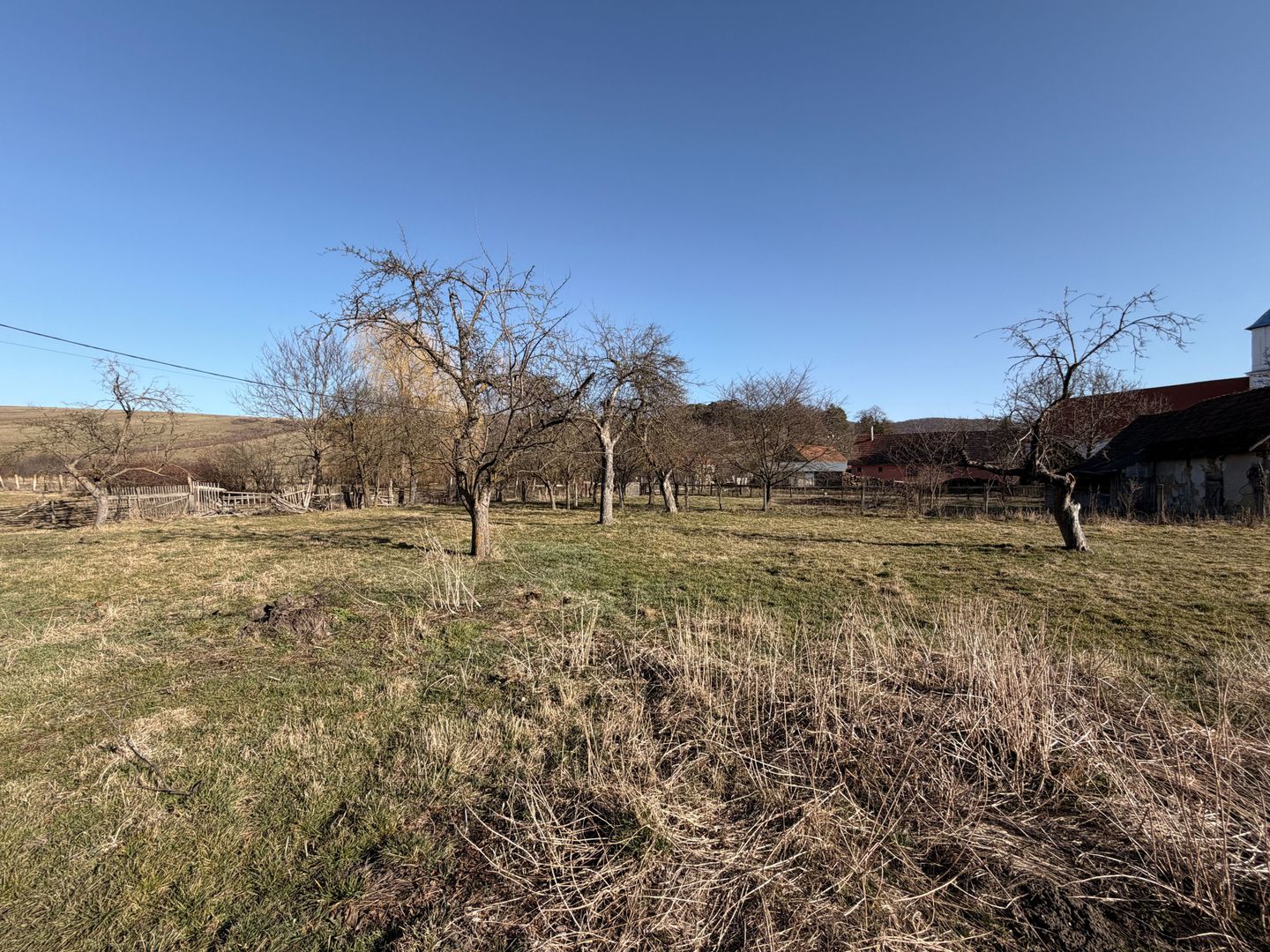 Casă 2 camere 52 mp + teren 1.605 mp Boroșneu Mic - Poză 11
