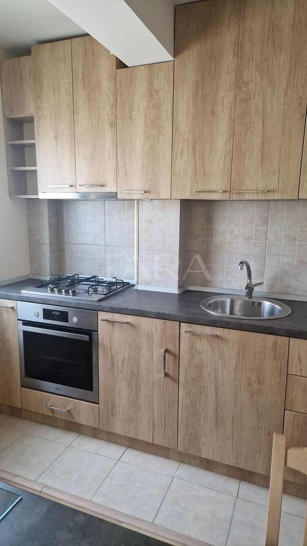 Apartament cu 2 camere, parcare inclusă, zona Terra, Florești. - Poză 2