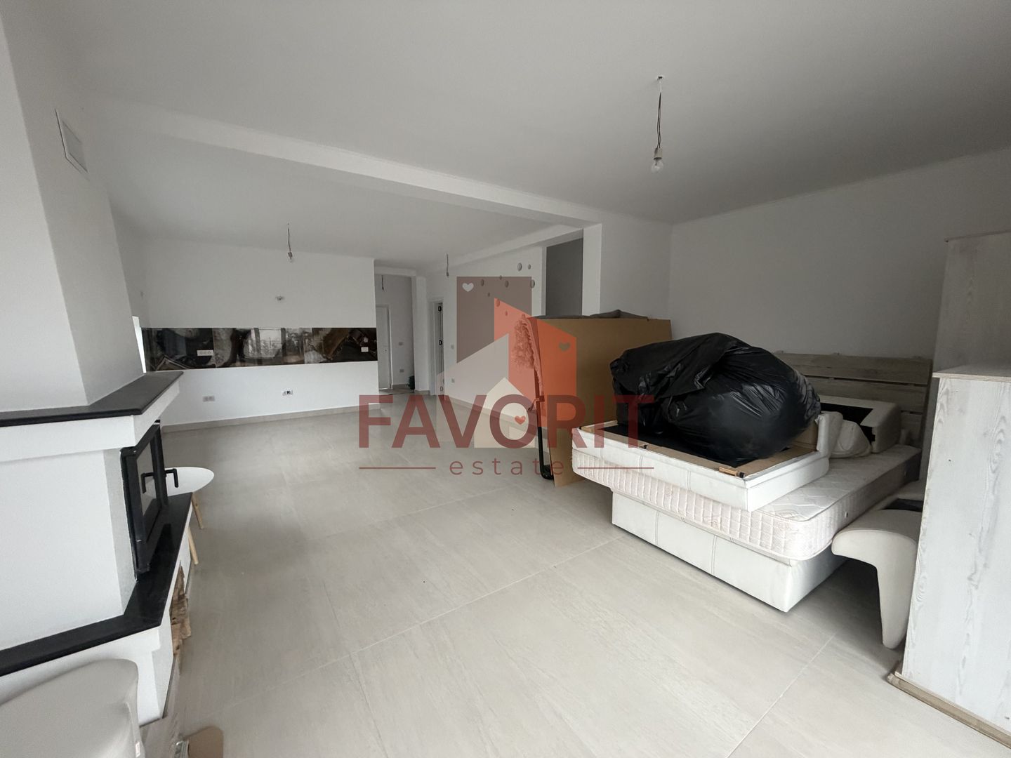 Casa individuala finalizata. Acces asfaltat - Poză 3