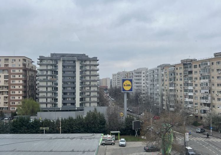 DRISTOR | 2 CAMERE | Vedere Liberă & Loc Parcare Inclus - Poză 8