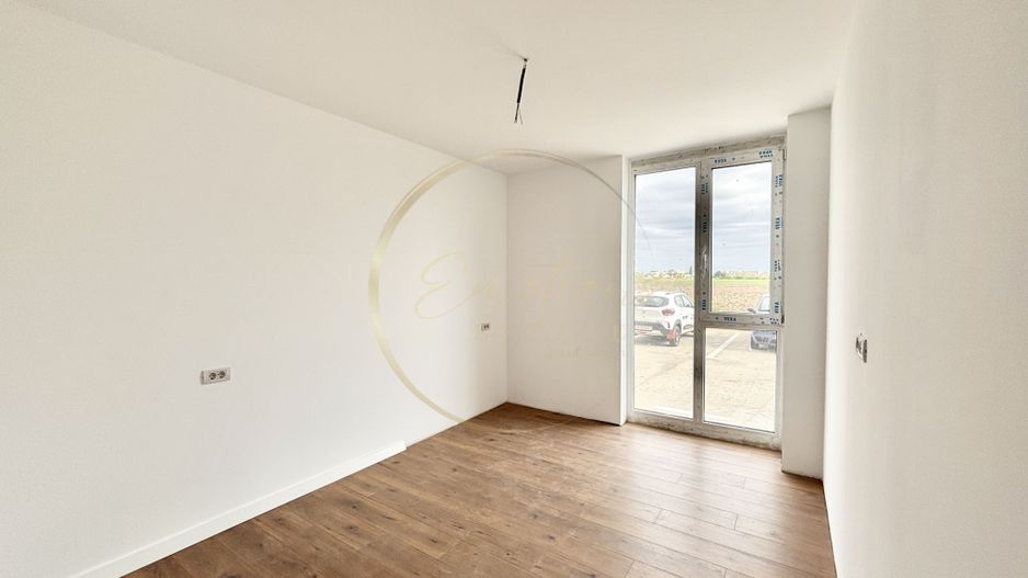 0% COMISION | Apartament spațios 2 camere - Campeador | Curte 23mp - Poză 3