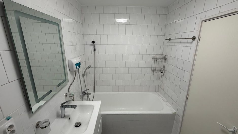 Apartament 2 camere decomandat , Lacul Tei de inchiriat - Poză 7