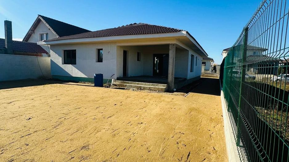 Casa noua, 4 camere,semifinisata, zona Grigorescu- 243.000 euro neg - Poză 5