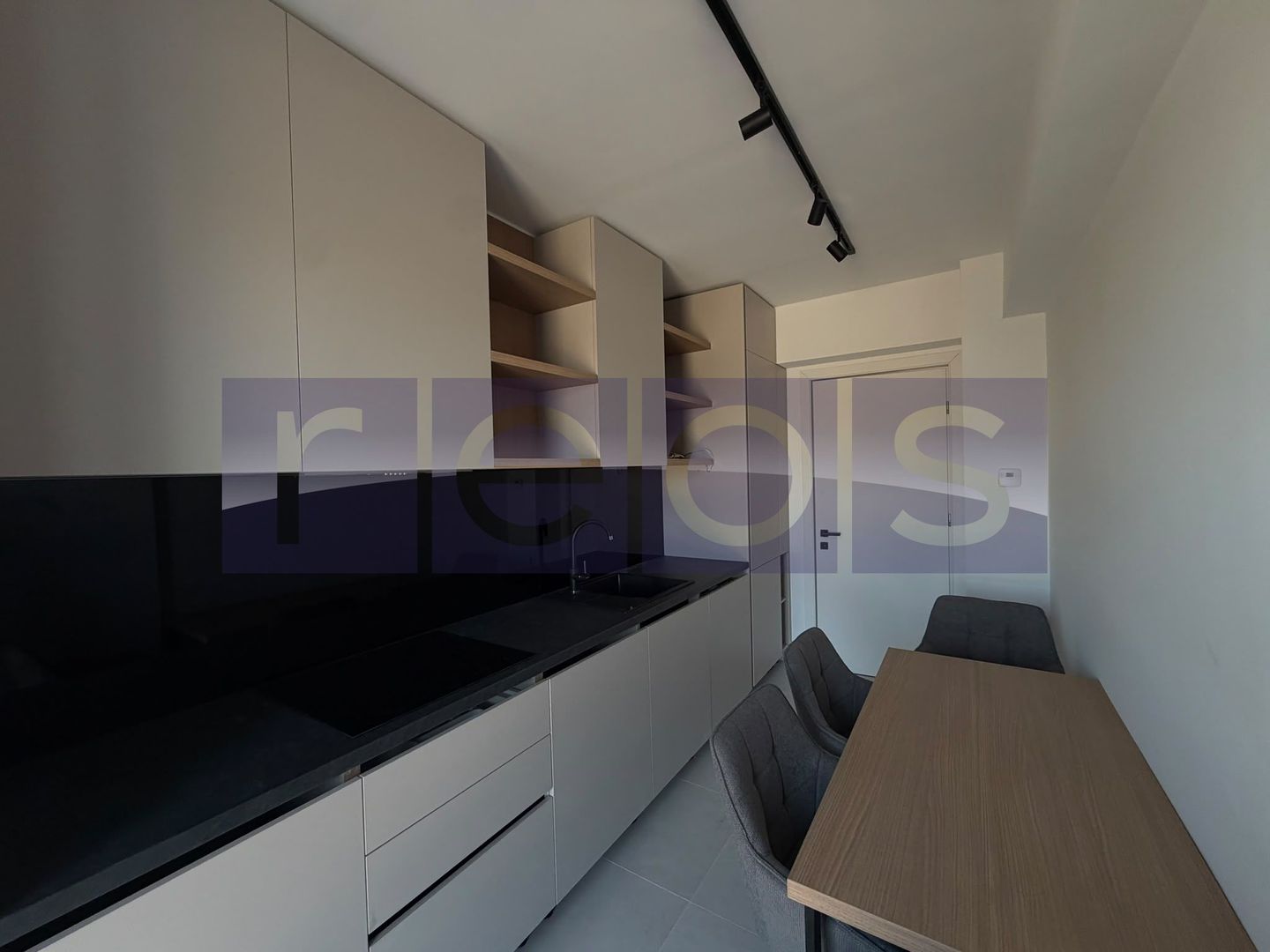 VANZARE APARTAMENT LA CHEIE-MOBILAT | 2 CAMERE | 55MP | TERASA-PARCARE - Poză 13