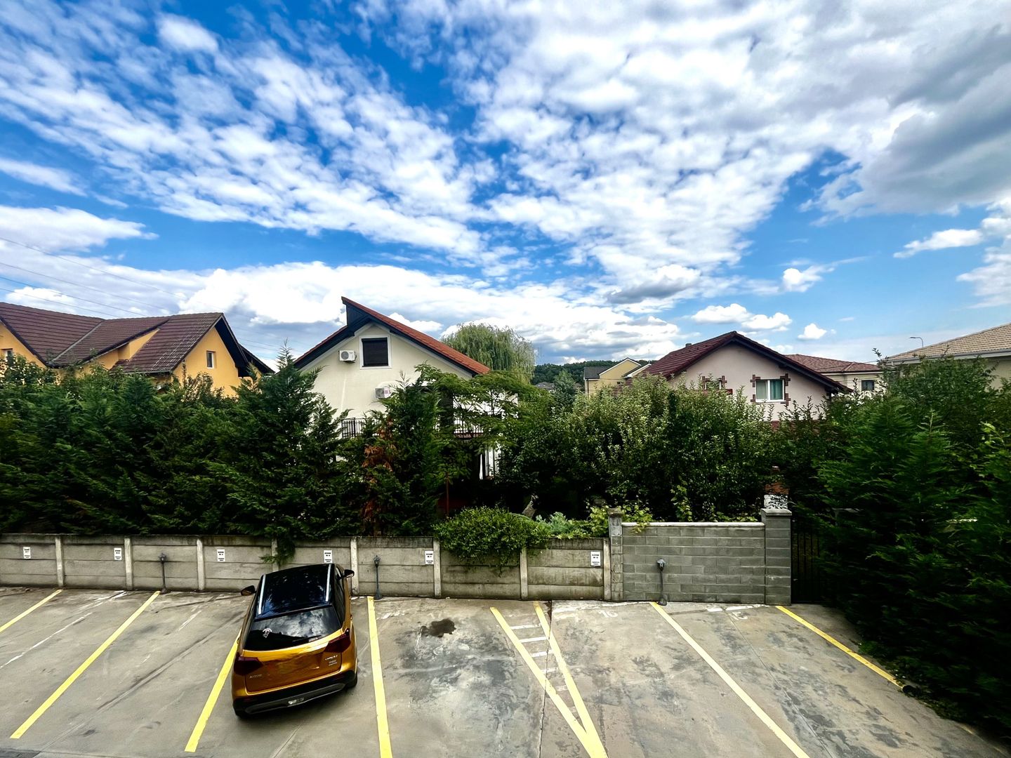 2 camere, decomandat, modern si primitor, la intrare in Dumbravita - Poză 15