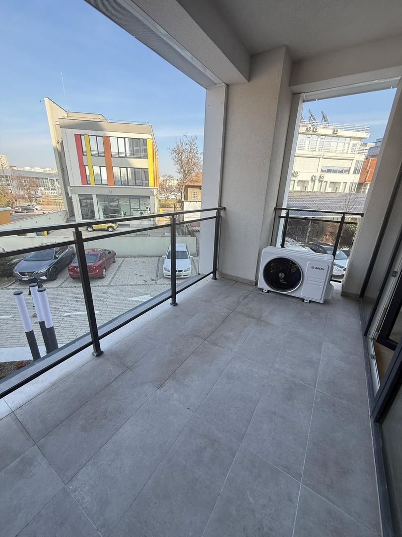 Spatiu birou | Circumvalatiunii - Nord One | Loc de Parcare Inclus - Poză 4