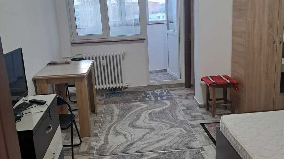 Garsoniera renovata, Costin Georgian, mobilata complet, metrou aproape - Poză 4