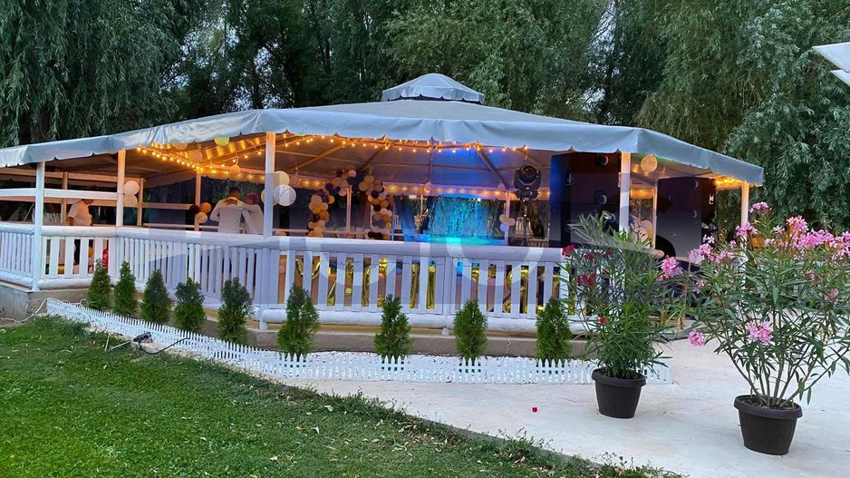 DOMENIU SPECTACULOS DE 25.000 MP | 4 IAZURI |  LIVADA | SPATIU PENTRU EVENIMENTE - Poză 14