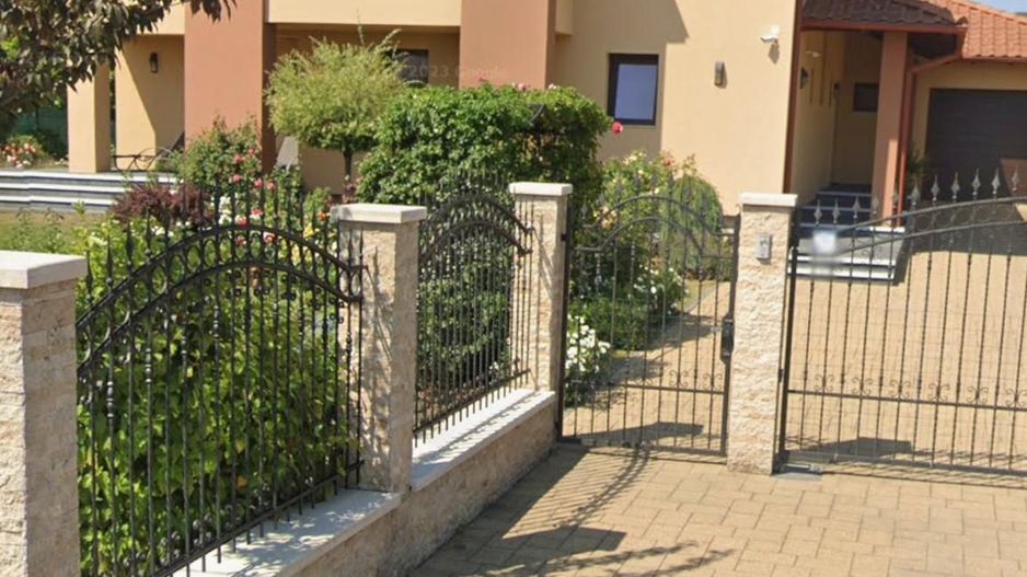 Casa 5 camere, 420mp,2.200 mp teren,  0% comision - Poză 1