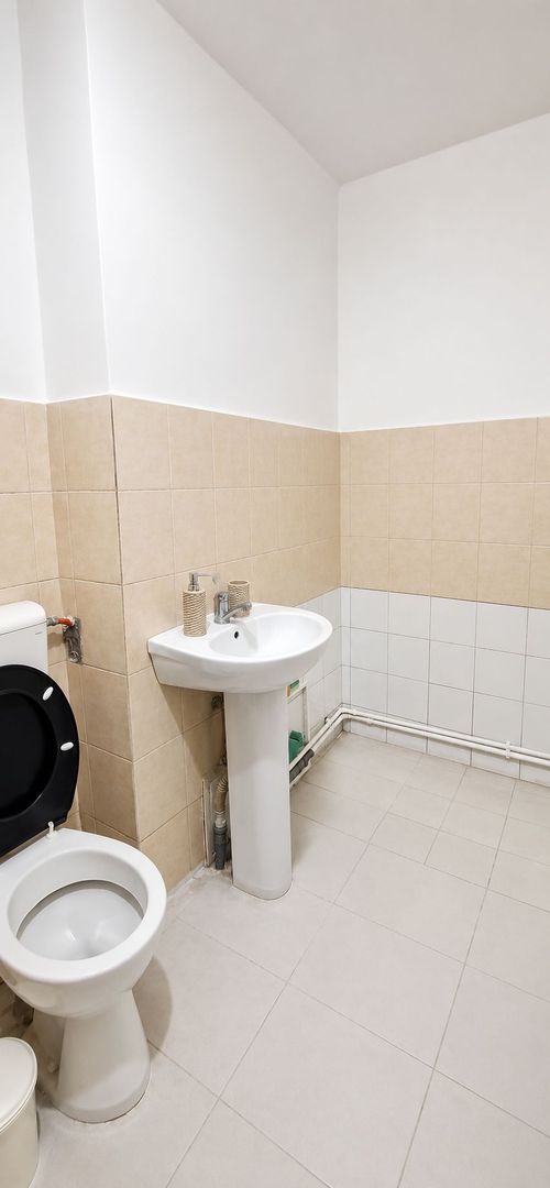 Spatiu comercial/birou 32 mp parter Tatarasi 56000 euro - Poză 6