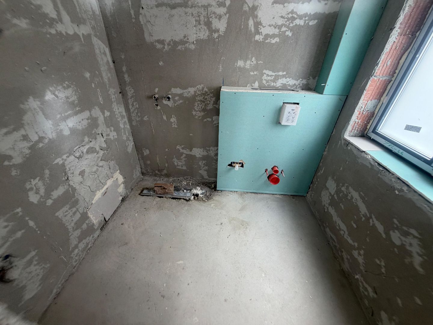 CASA INDIVIDUALA- 4 CAMERE, TOATE UTILITATILE, TEREN 240 MP, COMIS 0% - Poză 12