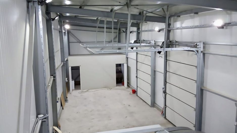 Vânzare  -  hală  200 mp - Strada Unirii, Galați, langa Shopping City - Poză 6