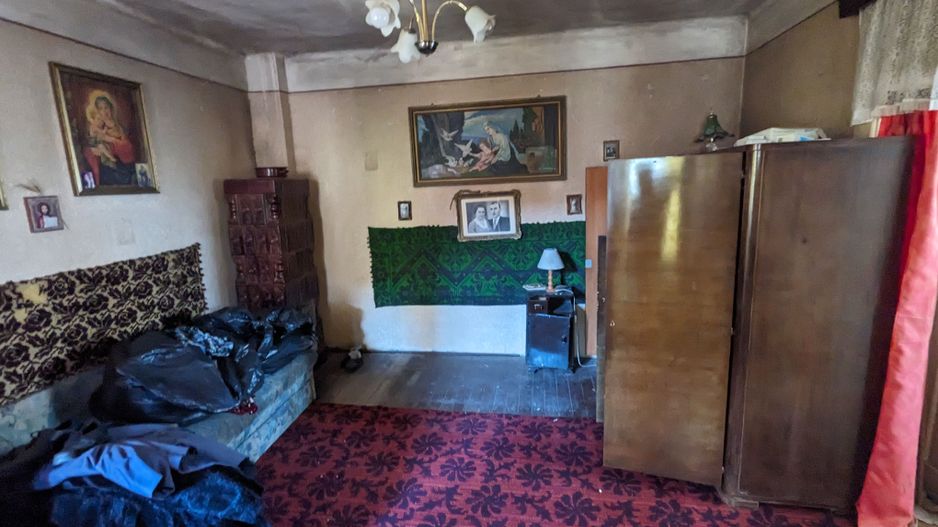 Casă bătrânească 140mp, teren 19 ari, Sâncrai str principală - Poză 4