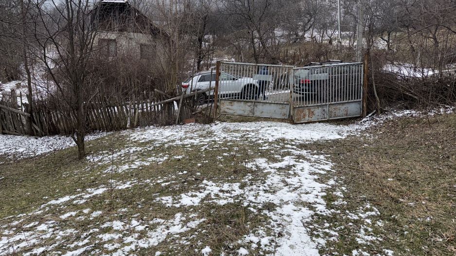 Teren 4652 mp cu izvor pe el, Lunca Mare, lângă păstrăvăria Doftana - Poză 4