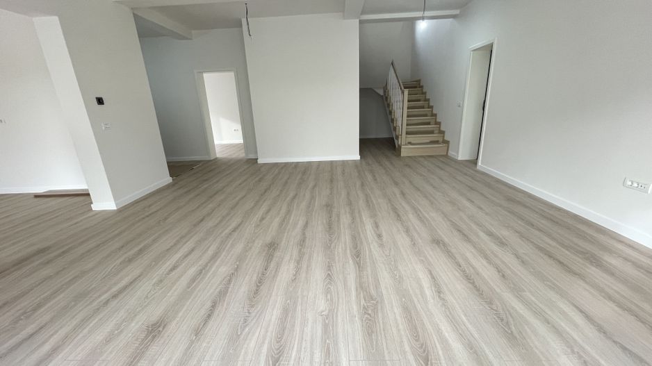 Duplex 5 camere,constructie 2024-complet finisat -Dumbravita - Poză 4