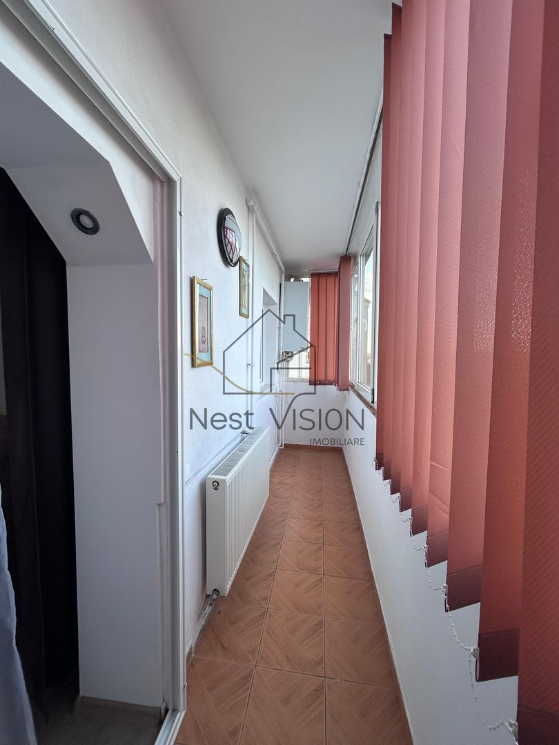 Spatios si gata de mutat | 2 camere | balcon + pivnita | Strand - Poză 10