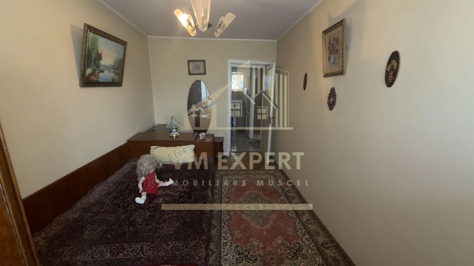 APARTAMENT 2 CAMERE ETAJ 4 ZONA ULTRACENTRALĂ CAMPULUNG - Poză 5