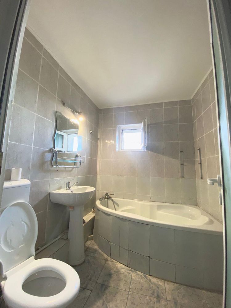 Apartament 3 camere,  etaj 4,  Micro 16 - Poză 8