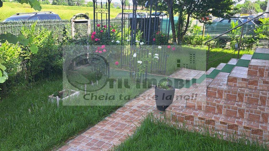 Casa/Vila  Bucium - 1700 euro - Poză 27