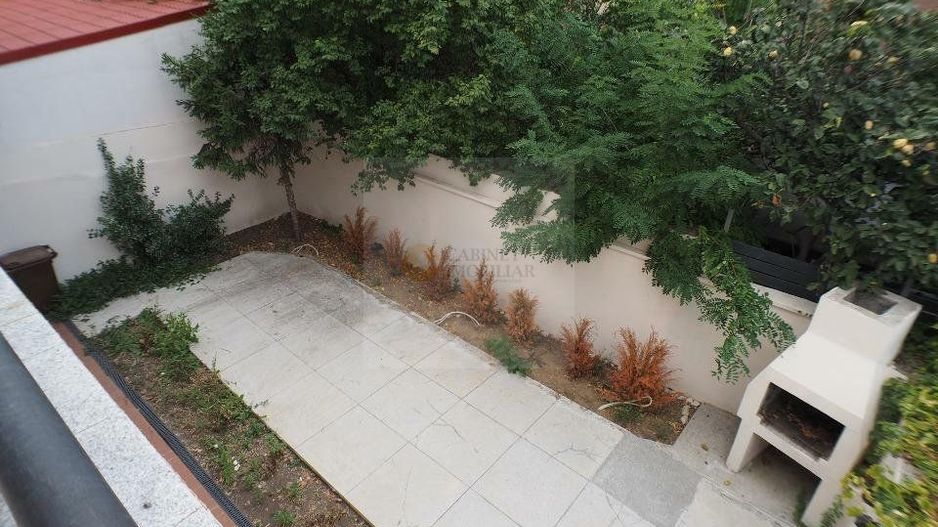 Vilă Generoasă de Vânzare – Piața Domenii, Locație Excelentă - Poză 10