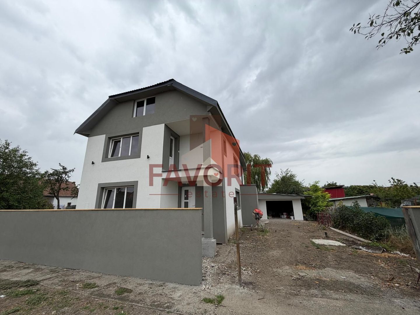Individuala | Parter + Etaj + Pod | Asfalt | Toate utilitatile | Garaj - Poză 1