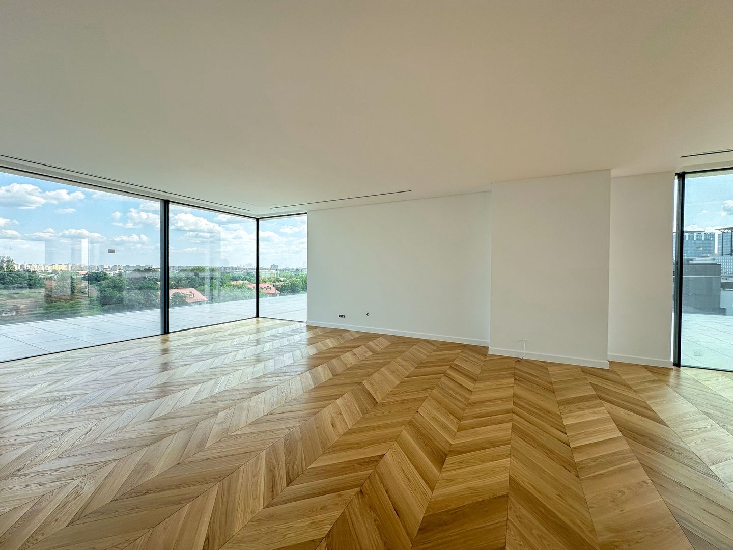 Duplex penthouse Rahmaninov 1000 mp utili si terasa panoramica 400 mp - Poză 2