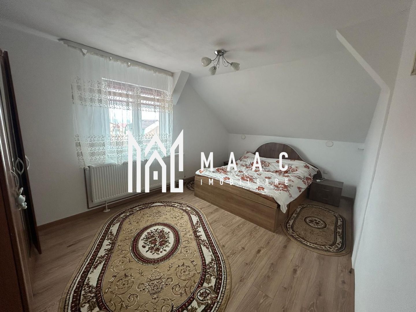 Apartament 3 Camere I Decomandat I Balcon I Valea Aurie - Poză 3