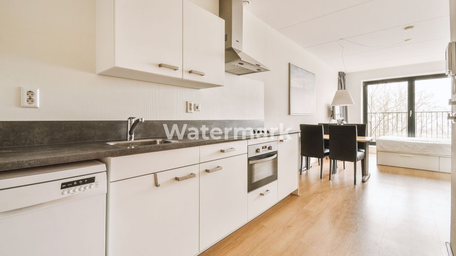 Apartament cu 2 camere + parcare cu CF - Poză 2