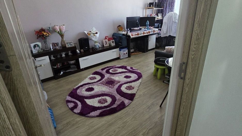 Apartament 3 camere, decomandat, etaj 4/4, Micro 16 - Poză 2
