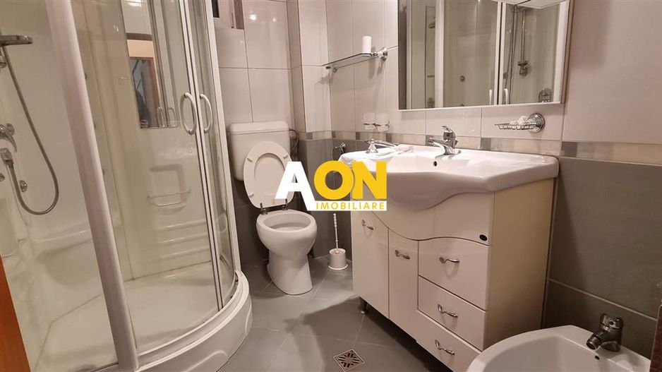 Apartament Zona Centru, Bloc nou, 6 Camere, Garaj - Poză 5