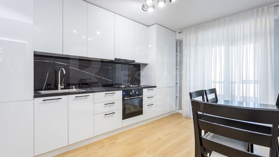 Vânzare , apartament, 2 camere, bd. Mircea cel Bătrân Ciocana - Poză 7