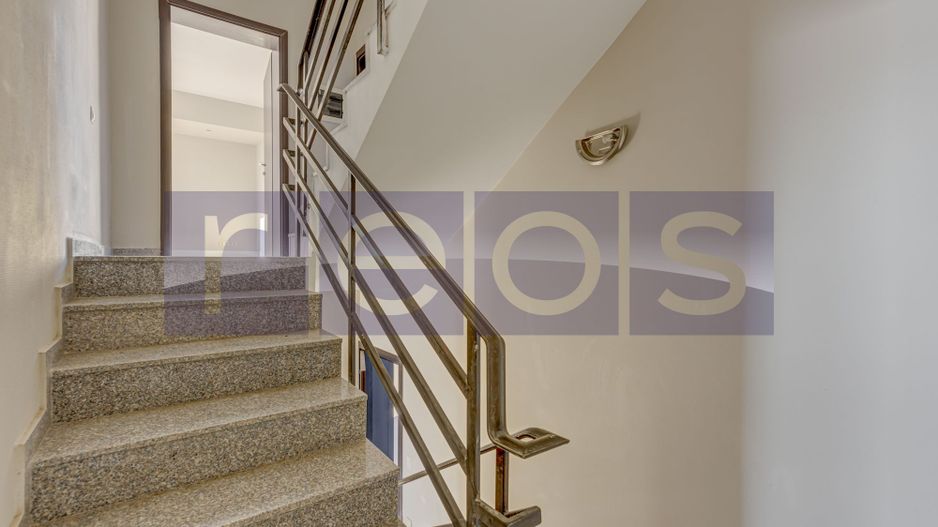 VANZARE VILA 7 CAMERE + GARAJ | 217 MP | TERASA 65 MP | ZONA BANEASA - HERASTRAU - Poză 17