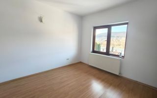 Casa Vladesti/4 camere - Poză 14