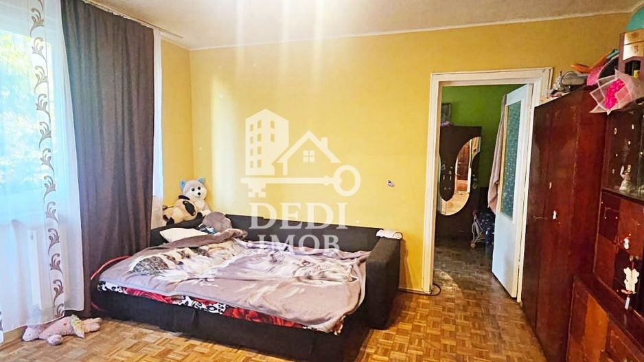 Apartament 2 camere de vanzare in zona Rogerius, Oradea - Poză 4