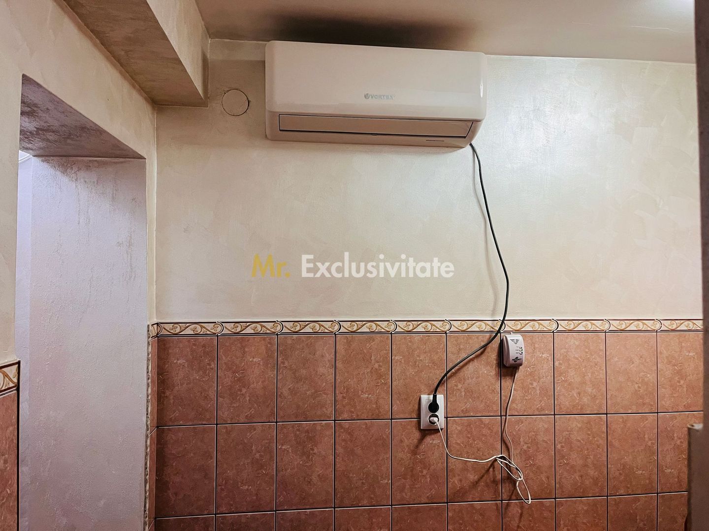Apartament decomandat, 2 camere, etaj 2, Valea Rosie - zona Profi - Poză 10