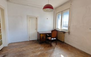 De vânzare apartament 3camere - str. Plantelor - central - Poză 9
