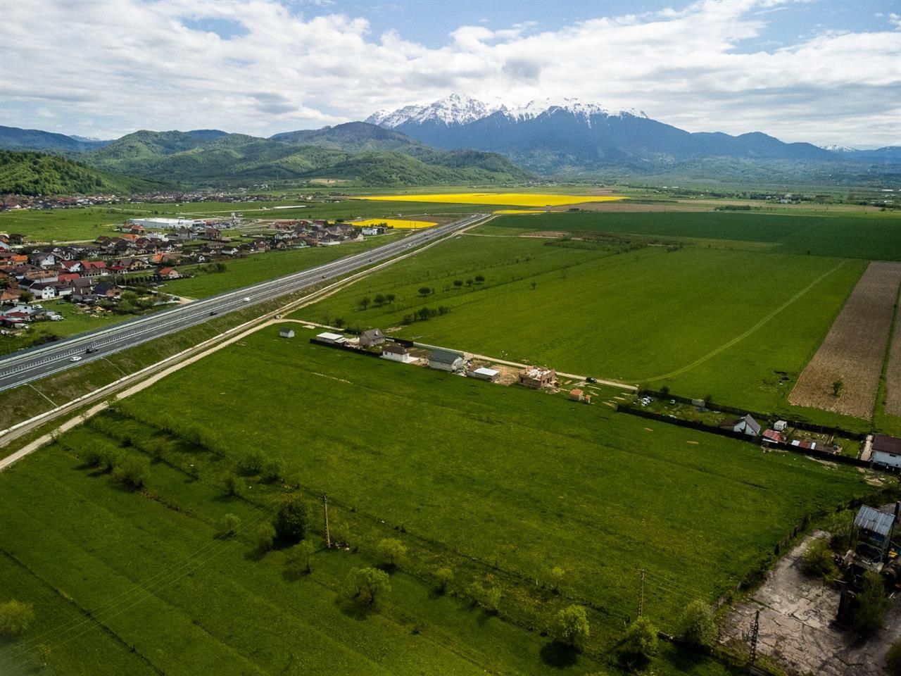 Teren intravilan, pe 2.623mp, zona de case, Rasnov, Brasov - Poză 8