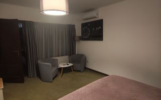 Imobil deosebit de vânzare în Centrul Vechi al Brașovului - Poză 8