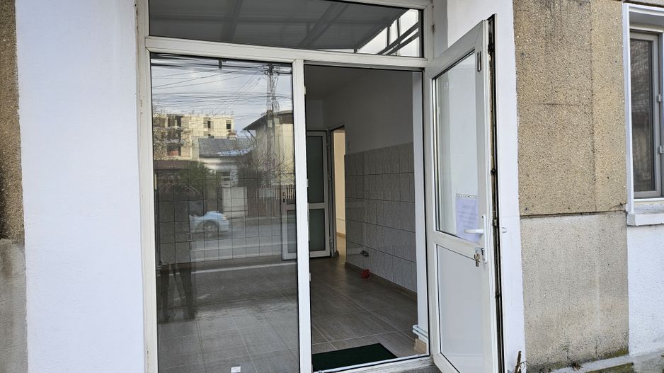 Ultracentral Pitești – spațiu comercial 55 mp, acces stradal - Poză 4