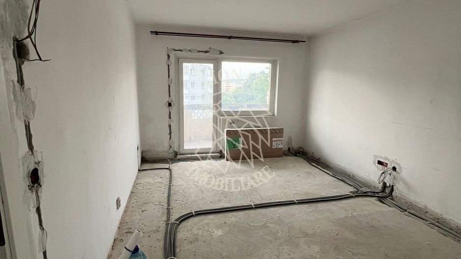 Apartament de vânzare 2 camere Gherla zona Centrala - Poză 6