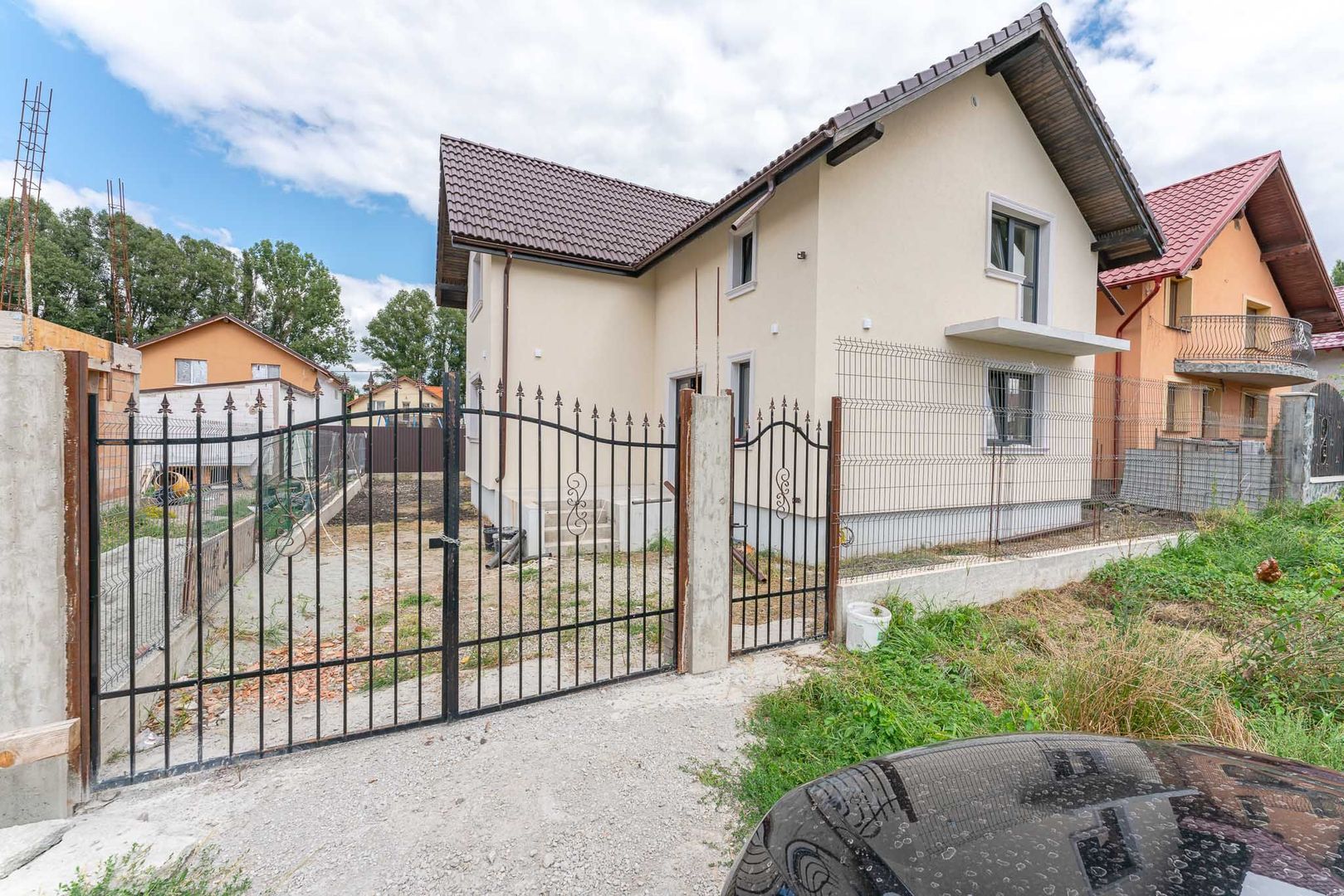 Casă individuală de vânzare în Hărman, zona Tineretului - Poză 1