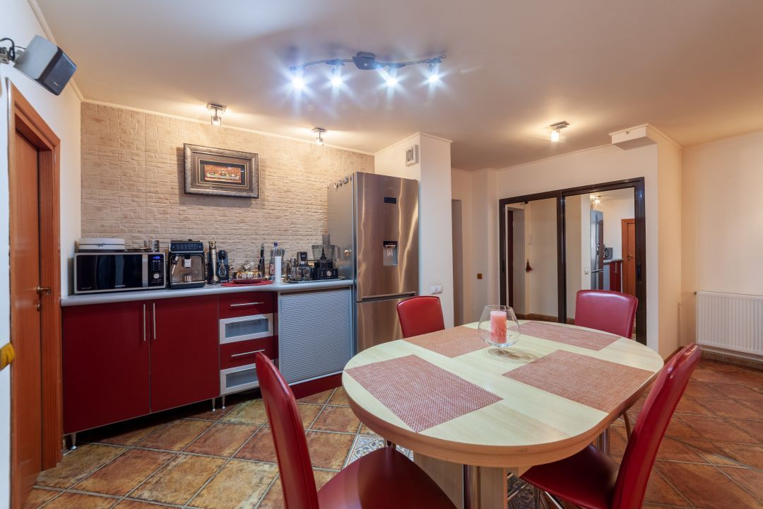 Apartament 4 camere | Gavana | Mobilat si utilat - Poză 9