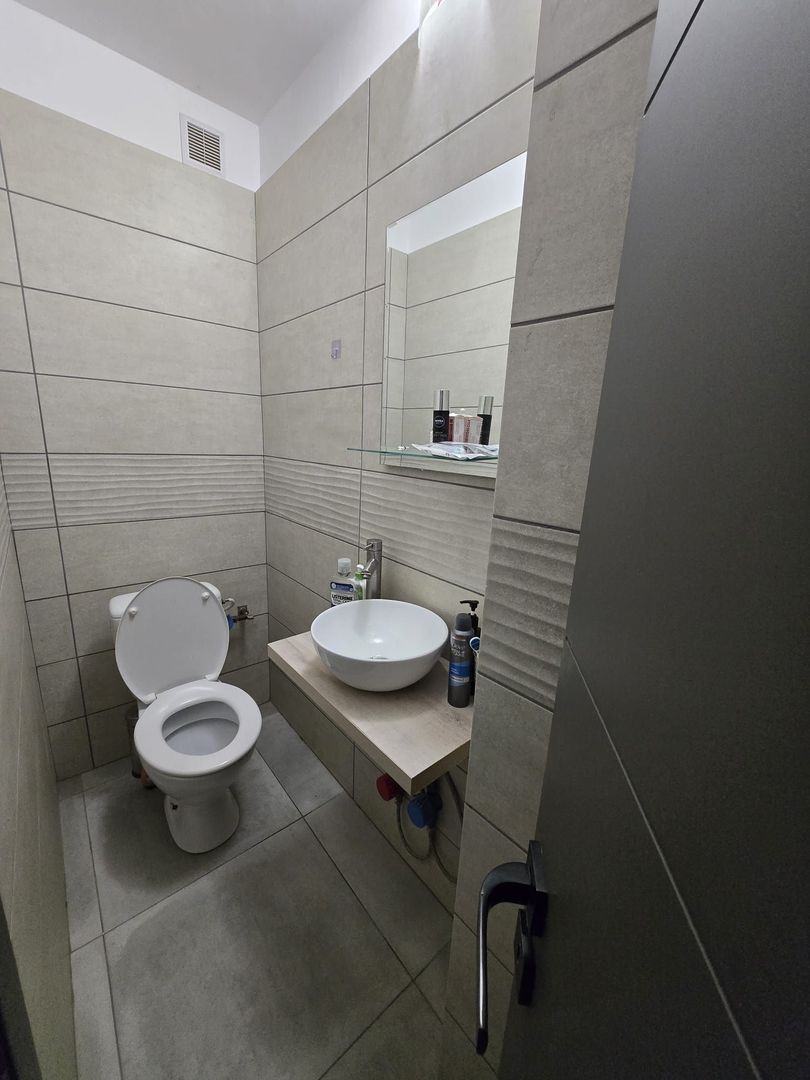 Apartament de vânzare 3 camere - Poză 3