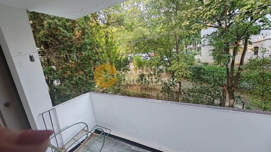 2 Camere SemiDecomandat - ETAJ 1 - Zona Podu Ros - Poză 8