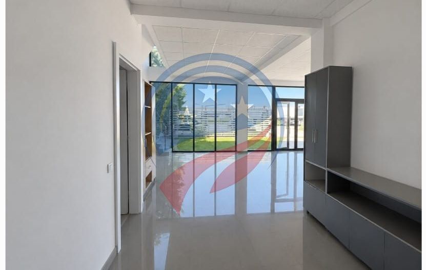 Hala  Parter + Etaj  590 mp  , 6 birouri, de inchiriat zona Centura de Nord - Poză 9