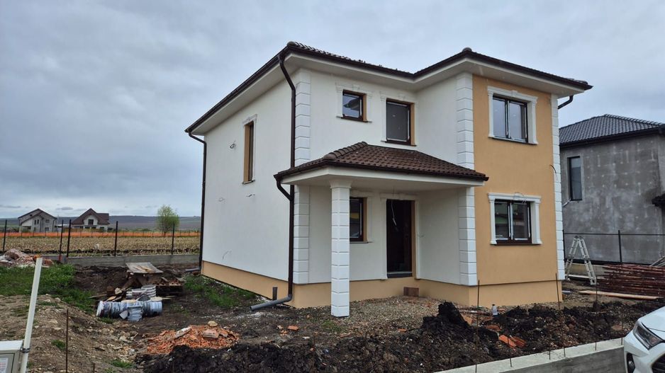Casa individuala noua in Sura Mica - Sibiu - Poză 2