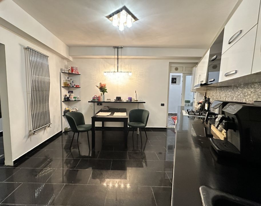 Apartament cu 3 camere str. Izbiceni | Damaroaia | Bucuresti Noi - Poză 2