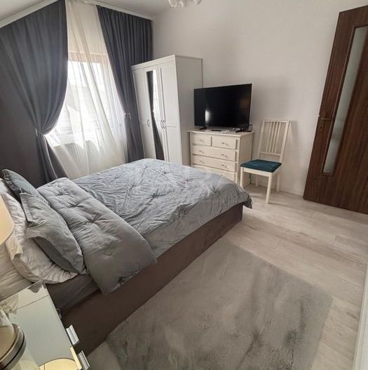 Apartament la cheie, mobilat, utilat, parcare inclusă. Mutare imediată - Poză 4
