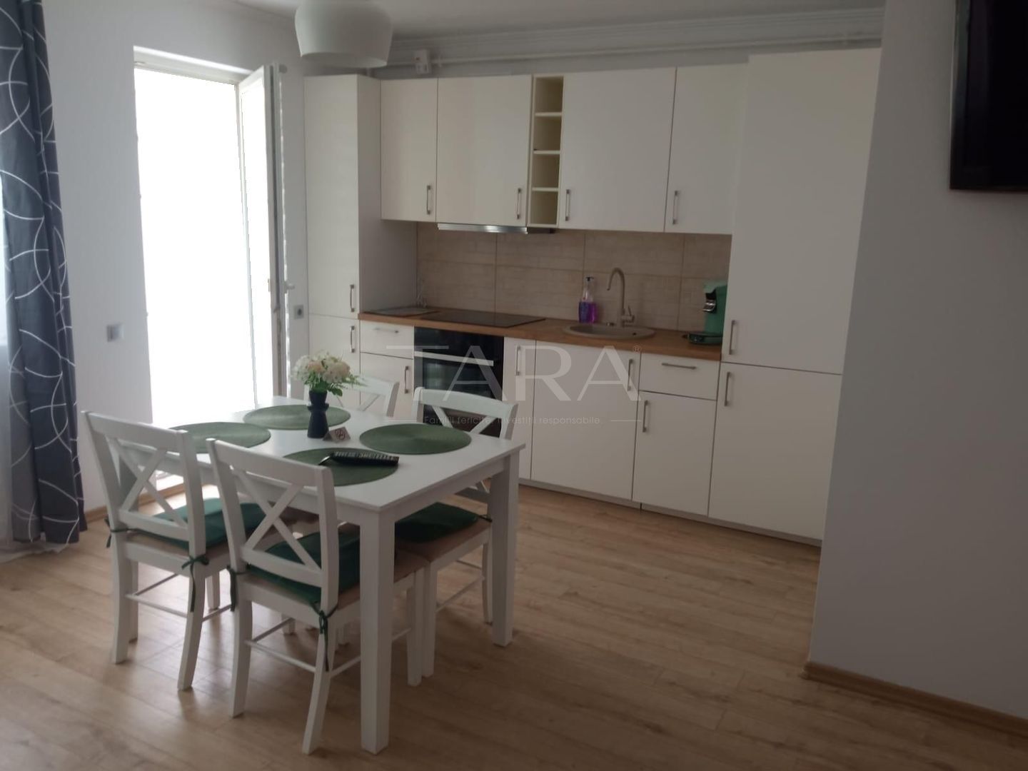 Apartament 2 camere + terasă 25 mp, Floresti. - Poză 1